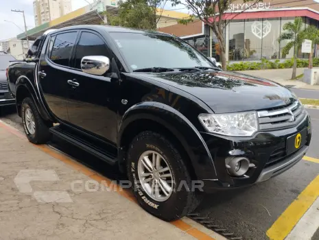 L 200 Triton 3.5 V6 HPE 4X4 FLEX CABINE DUPLA