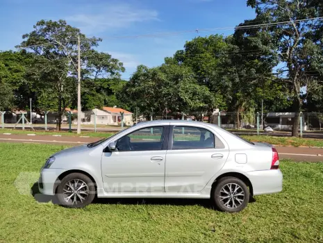 ETIOS 1.5 Platinum Sedan 16V