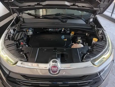 TORO 2.0 16V Turbo Ranch 4WD