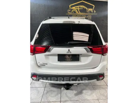 OUTLANDER 2.2 4X4 16V DIESEL 4P AUTOMÁTICO