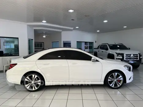 CLA 180 1.6 16V 4P CGI TURBO 7G-TRONIC AUTOMÁTICO DCT
