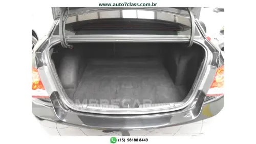 CRUZE SEDAN - 1.8 LT 16V 4P AUTOMÁTICO