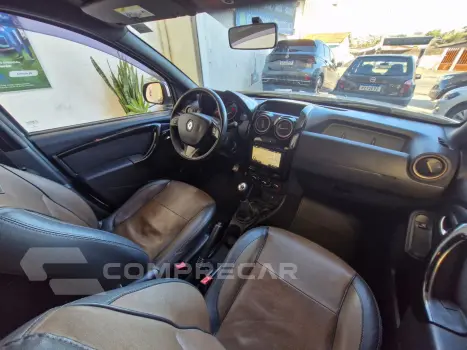 DUSTER 1.6 Dakar 4X2 16V