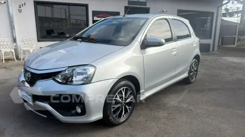 Toyota Etios Hatch 1.5 16V 4P FLEX PLATINUM AUTOMÁTICO 4 portas