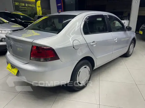 VOYAGE 1.0 8V MPI Totalflex
