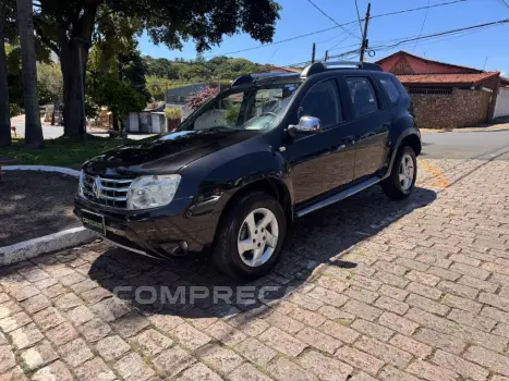 Renault DUSTER Dynamique 2.0 Flex 16V Aut. 4 portas