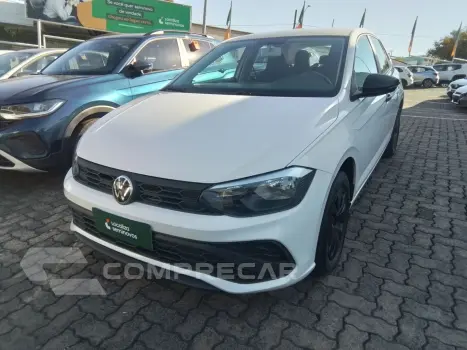 Volkswagen POLO 1.0 MPI TRACK MANUAL 4 portas