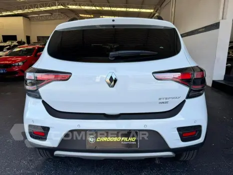 SANDERO SZE10MT