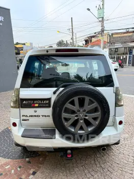 Pajero T.R.4 2.0  flex 4X2