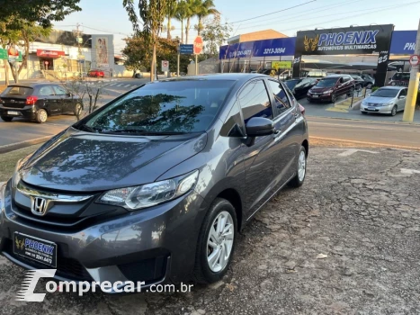 Honda FIT 1.5 LX 16V 4 portas