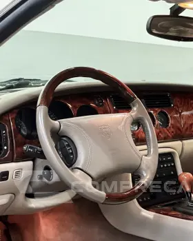 XK8 4.0 Conversível V8 32V