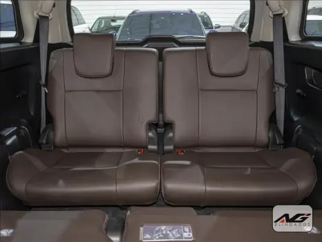 HILUX SW4 2.7 SRV 7 Lugares 4X2 16V