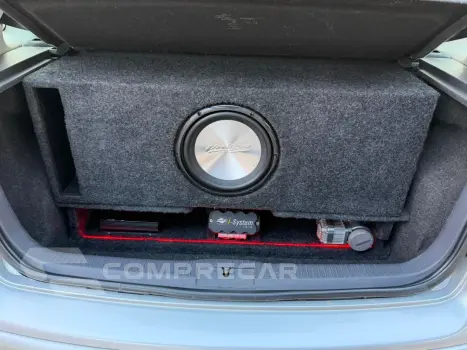 POLO 1.6 MI 8V FLEX 4P MANUAL