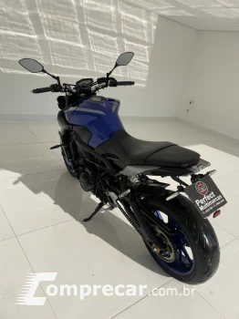MT 09