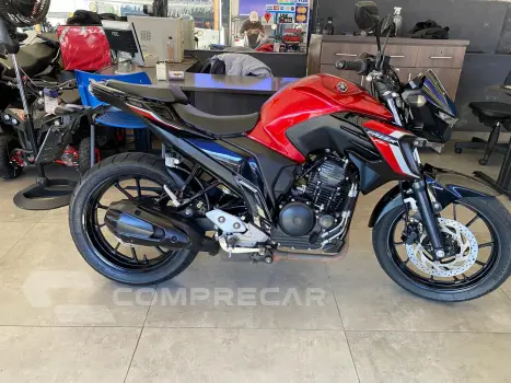 Yamaha FZ 25 FAZER 250