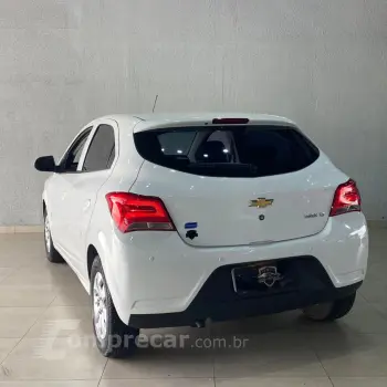 ONIX HATCH LT 1.0 8V FlexPower 5p Mec.