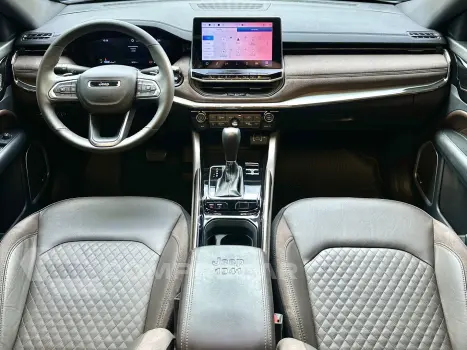 COMMANDER 1.3 T270 TURBO FLEX OVERLAND AT6