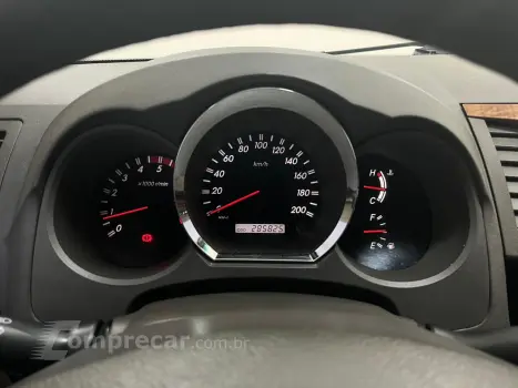 HILUX SW4 3.0 SRV 4X4 7 Lugares 16V Turbo Intercooler