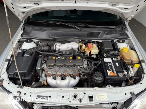 ASTRA 2.0 MPFI Advantage 8V