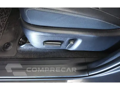 HILUX 2.8 D-4D TURBO DIESEL CD SRX 4X4 AUTOMÁTICO