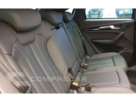 Q5 2.0 55 TFSIE PHEV SPORTBACK PERFORMANCE BLACK Q