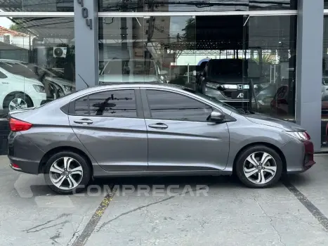 CITY Sedan LX 1.5 Flex 16V 4p Aut.