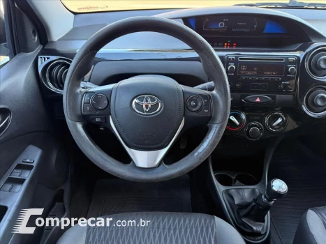 ETIOS 1.5 X PLUS SEDAN 16V FLEX 4P MANUAL