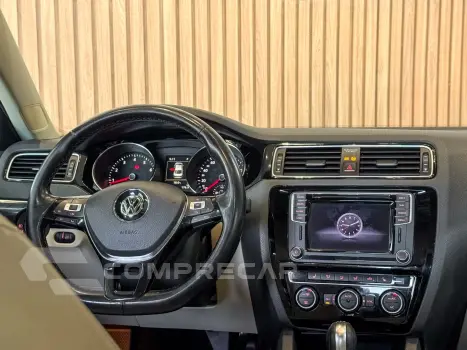JETTA 2.0 TSI HIGHLINE 211CV GASOLINA 4P TIPTRONIC