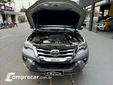 HILUX SW4 2.8 SRX 4X4 7 Lugares 16V Turbo Intercooler