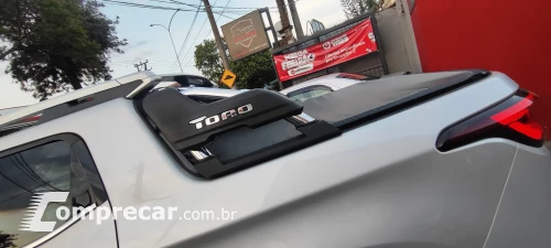 TORO 2.0 16V Turbo Volcano 4WD