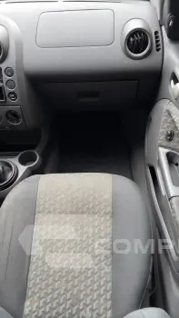 FIESTA 1.6 MPI Class Hatch 8V