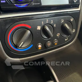 Corsa Sed. Premium 1.4 8V ECONOFLEX 4p