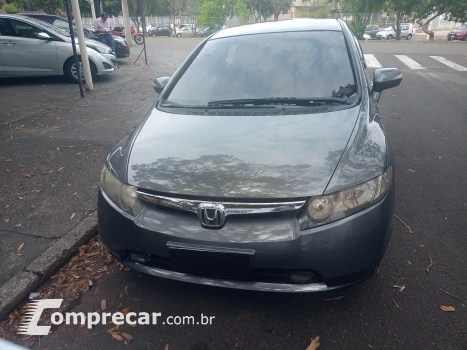 Honda CIVIC 1.8 EXS 16V 4 portas