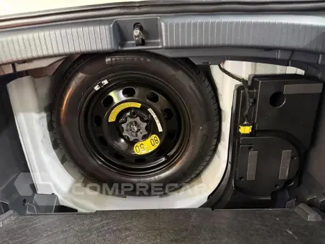 T CROSS HL TSI AE
