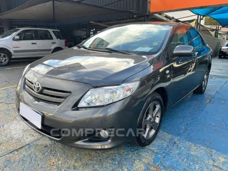 Toyota Corolla 4 portas