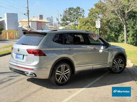 TIGUAN 2.0 300 TSI GASOLINA ALLSPACE R-LINE AUTOM