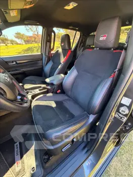 HILUX 2.8 D-4D TURBO DIESEL CD GR-S 4X4 AUTOMÁTICO