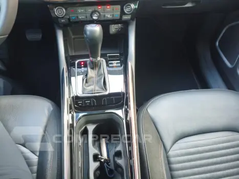 COMMANDER 1.3 T270 Turbo Limited