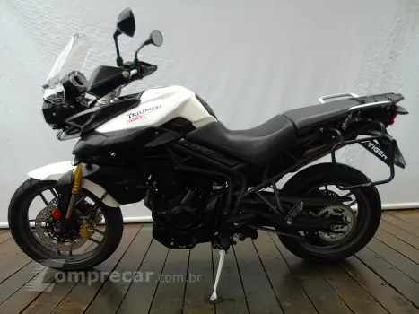 TRIUMPH TIGER 800 ABS
