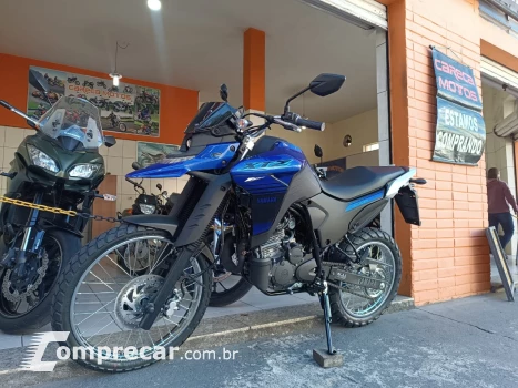 XTZ 250 LANDER