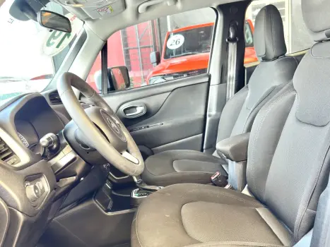 RENEGADE 1.8 16V FLEX 4P AUTOMÁTICO