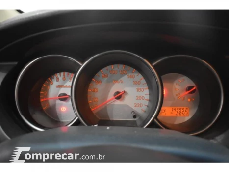 LIVINA - 1.8 SL 16V 4P AUTOMÁTICO