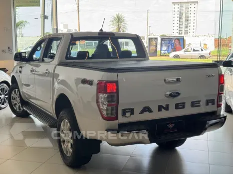 Ranger 3.2 20V XLT 4X4 CABINE DUPLA TURBO DIESEL AUTOMÁTICO