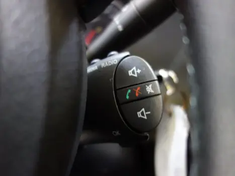 DUSTER - 1.6 4X2 16V 4P MANUAL