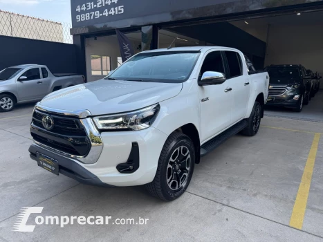 Toyota Hilux CD SRX 4x4 2.8 TDI 16V Diesel Aut. 4 portas
