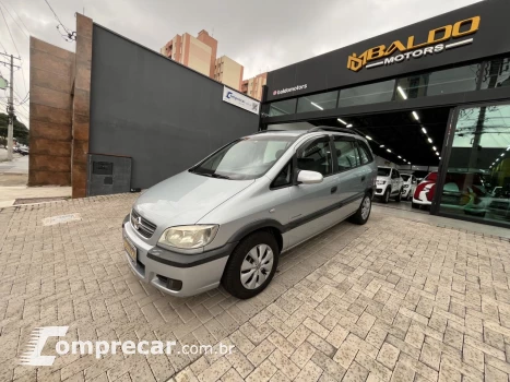 CHEVROLET Zafira Expres. 2.0 MPFI FlexPower 5p Aut 4 portas