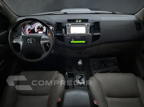 HILUX SW4 3.0 SRV 4X4 7 LUGARES 16V TURBO INTERCOOLER DIESEL