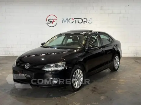 JETTA - 2.0 COMFORTLINE 4P TIPTRONIC