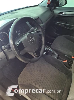 VECTRA 2.0 MPFI GT HATCH 8V FLEX 4P MANUAL