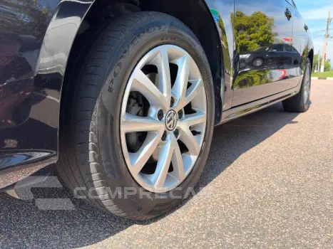 JETTA 1.4 16V TSI TRENDLINE GASOLINA 4P TIPTRONIC